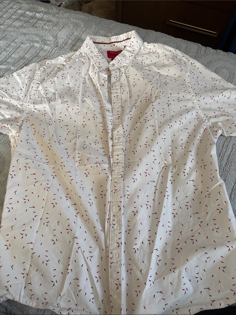 Denim & Flower White Button-Down Shirt with Red Chili Pepper Print